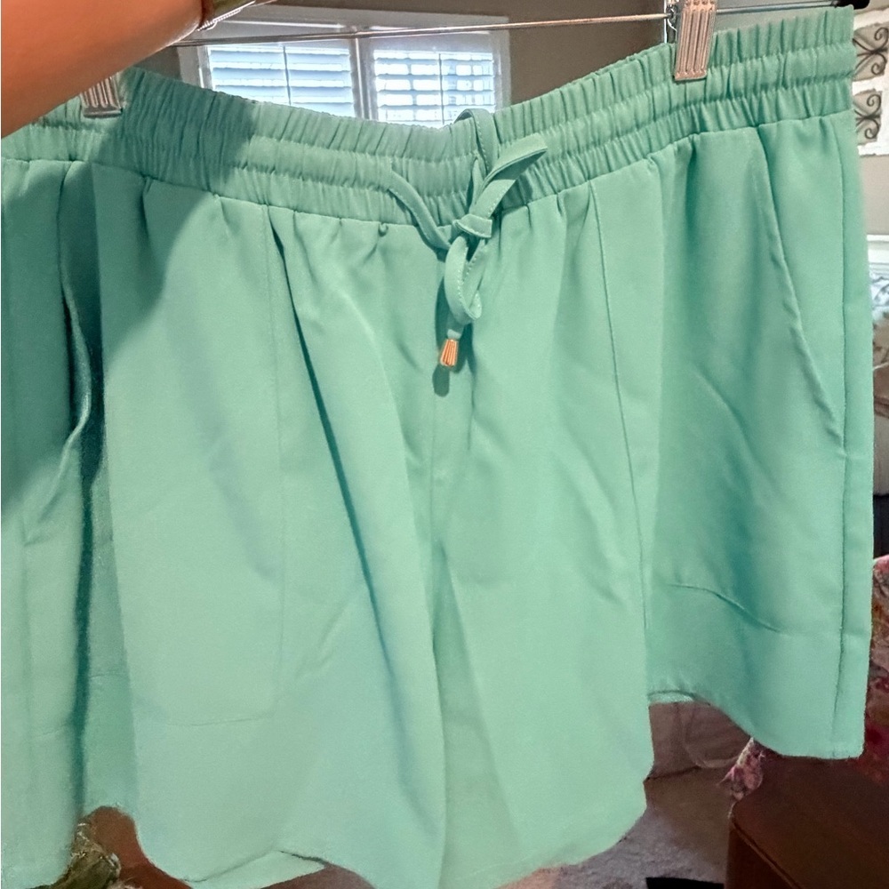 High-Waist Women’s Shorts in Mint Green SSYS